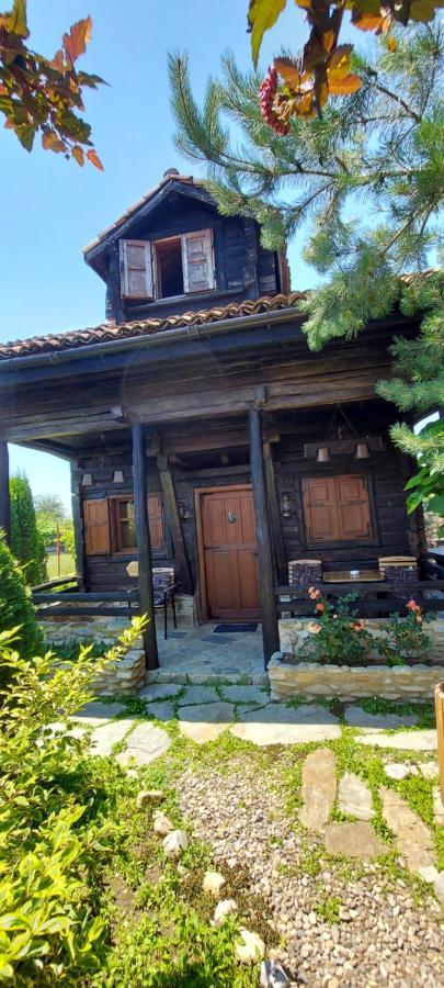 Satul Traditional Runcu  Exteriör bild