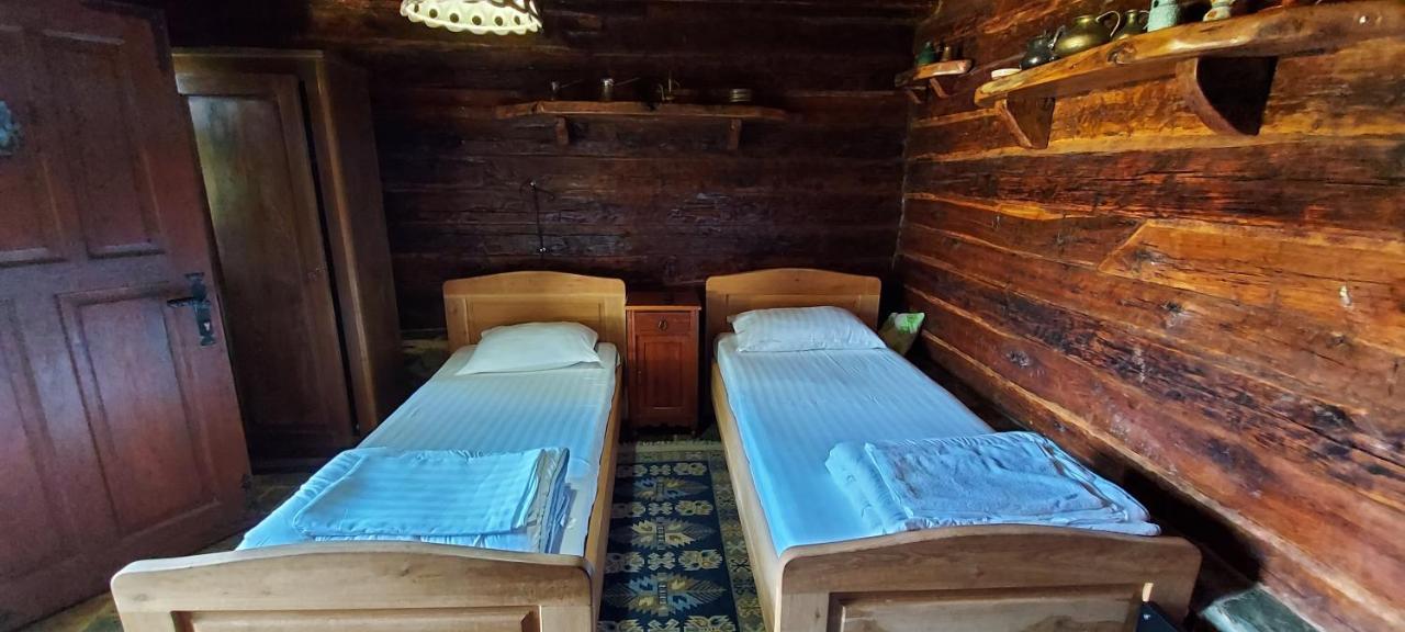Satul Traditional Runcu  Exteriör bild