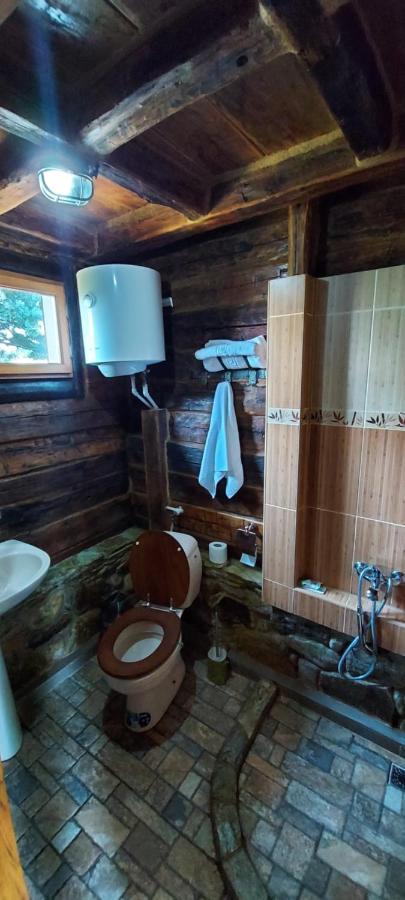 Satul Traditional Runcu  Exteriör bild