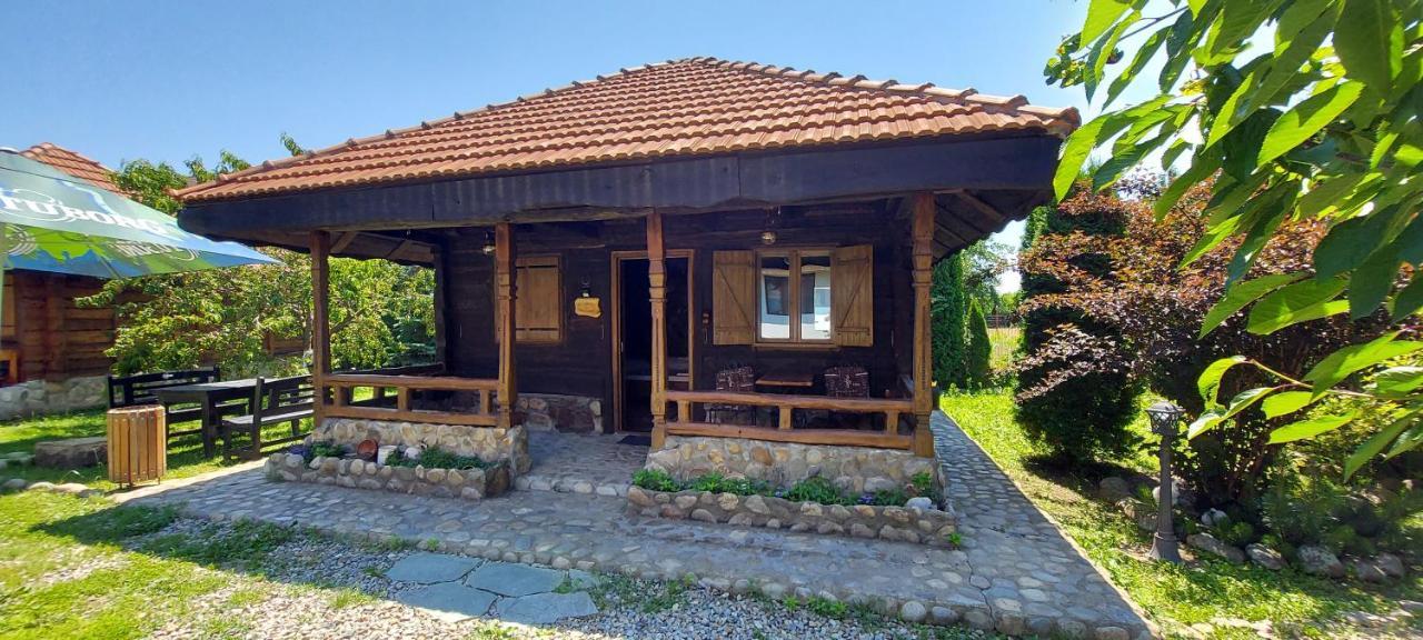 Satul Traditional Runcu  Exteriör bild