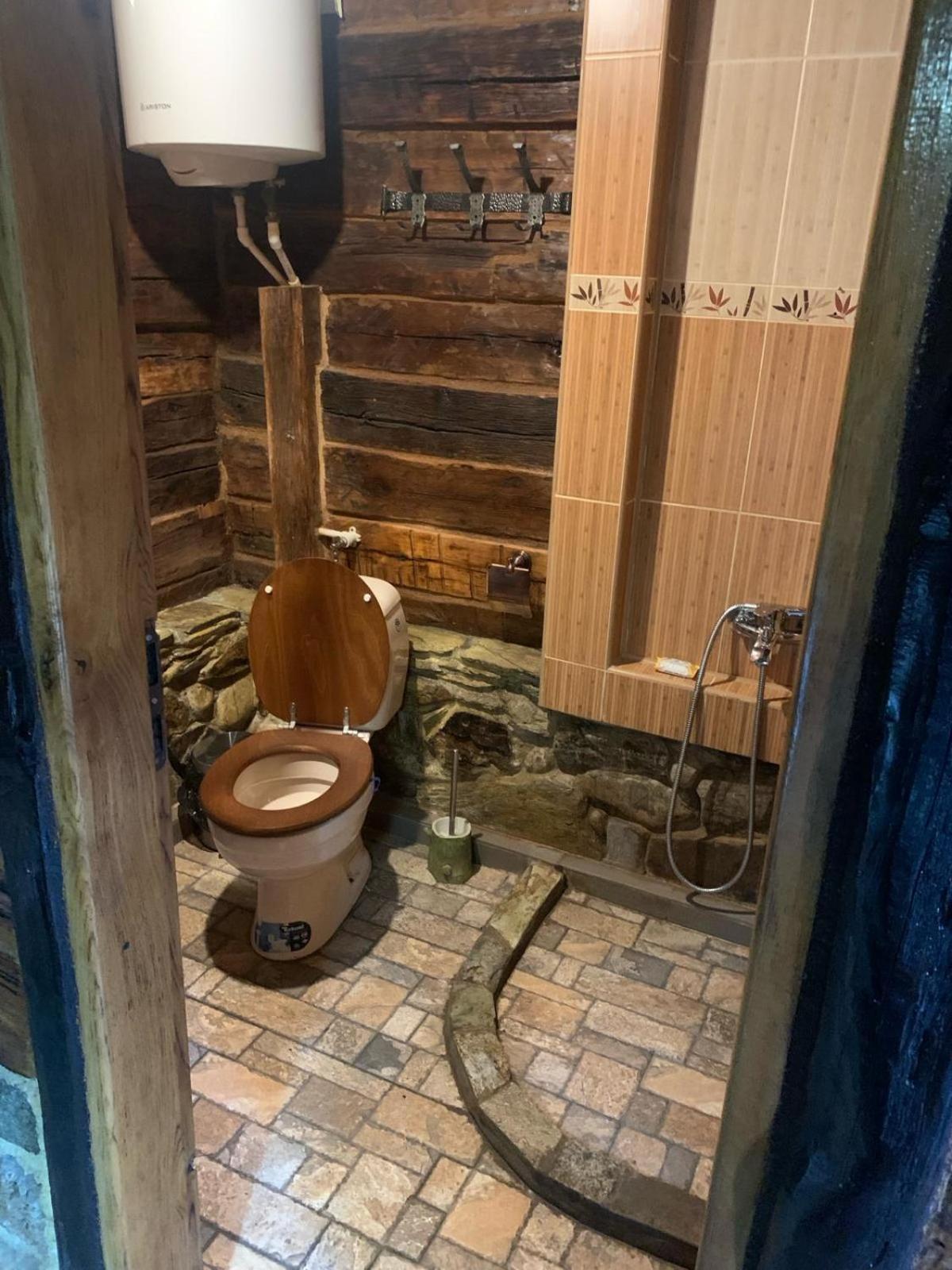 Satul Traditional Runcu  Exteriör bild